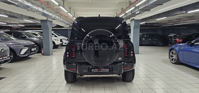 Land Rover Defender-3