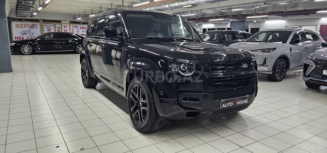 Land Rover Defender-6