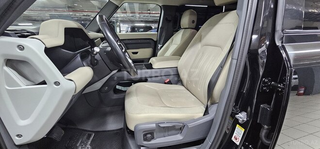 Land Rover Defender-15