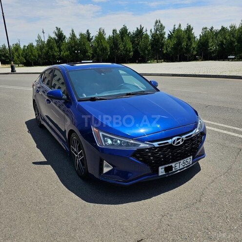 Hyundai Elantra-5
