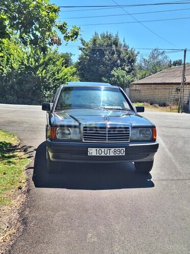 Mercedes 190-3