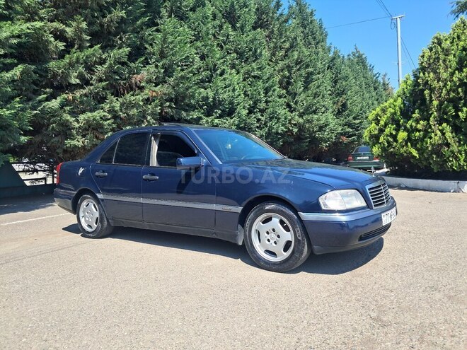 Mercedes C 180-11