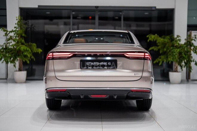 Geely Galaxy Starshine 6-6