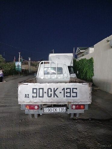 Hyundai H 100-6