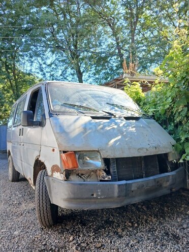 Ford Transit-1