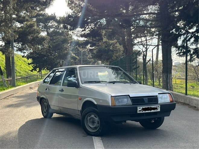 LADA (VAZ) 2109-2