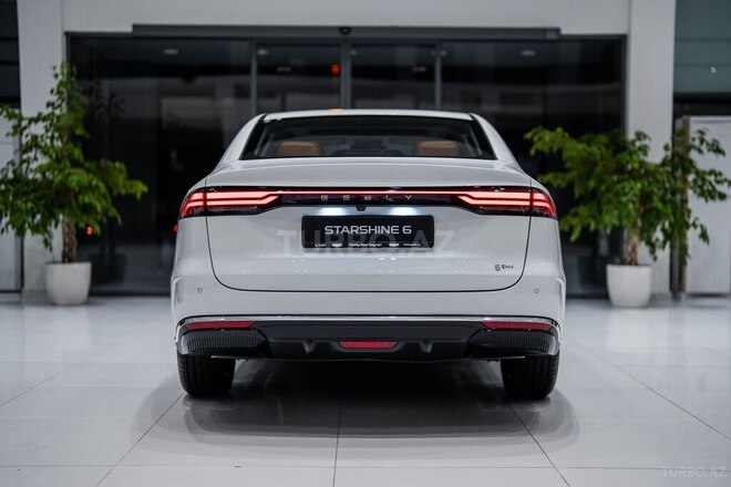 Geely Galaxy Starshine 6-6