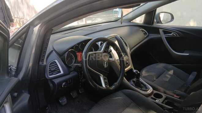 Opel Astra-4