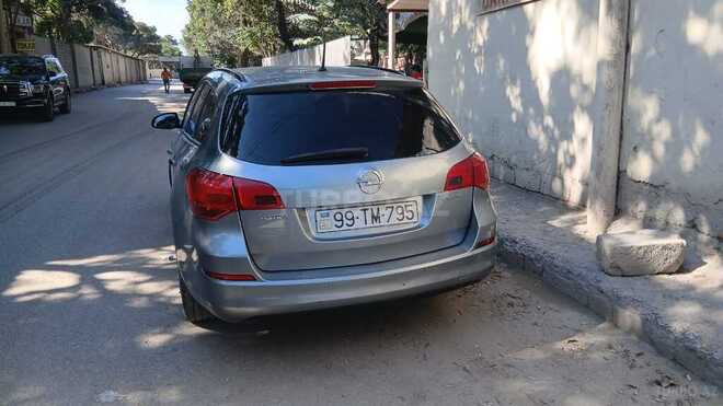 Opel Astra-3