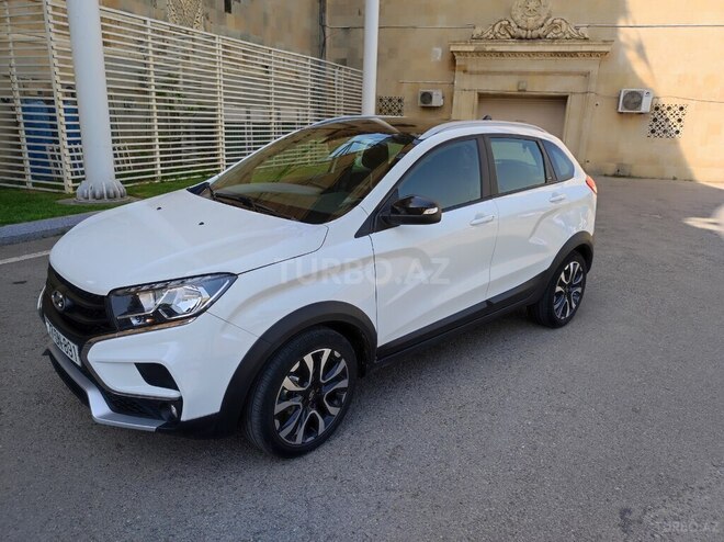 LADA (VAZ) XRAY-10