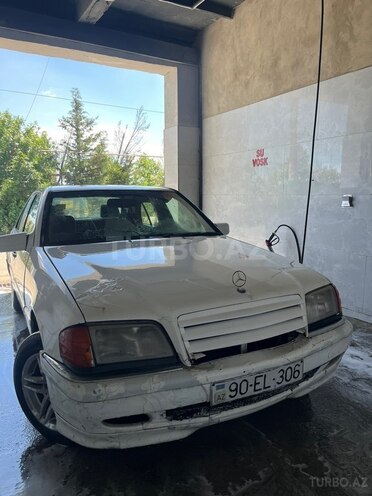 Mercedes C 180-1