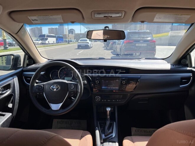 Toyota Corolla-9