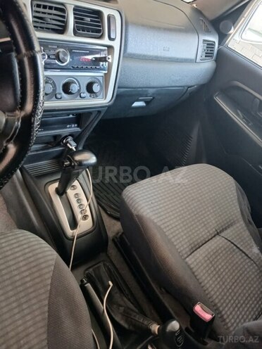 Mitsubishi Pajero io-11