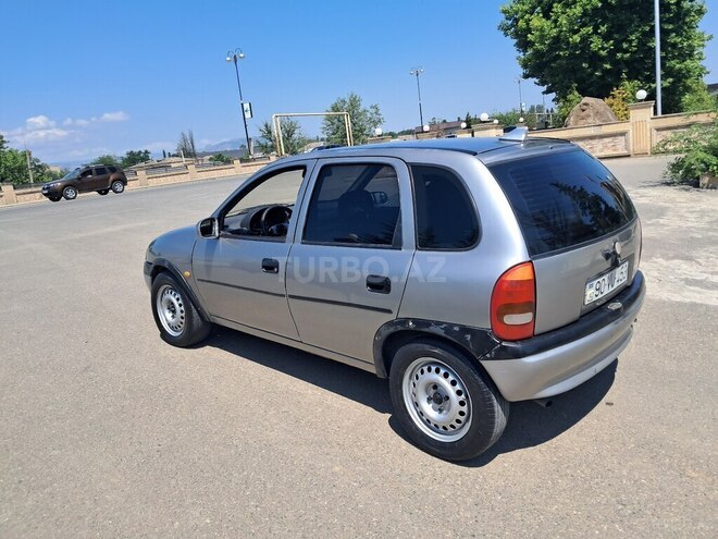 Opel Astra-9