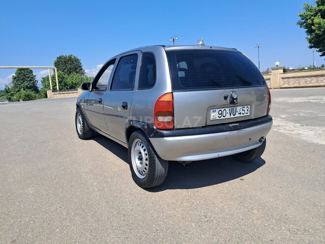 Opel Astra-8
