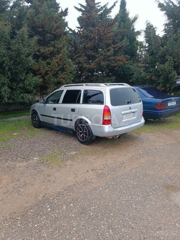 Opel Astra-8