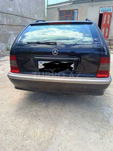 Mercedes C 200-2