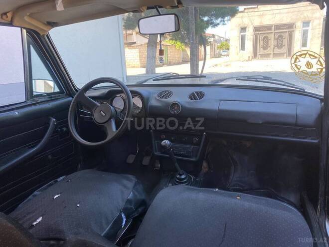 LADA (VAZ) 2106-7