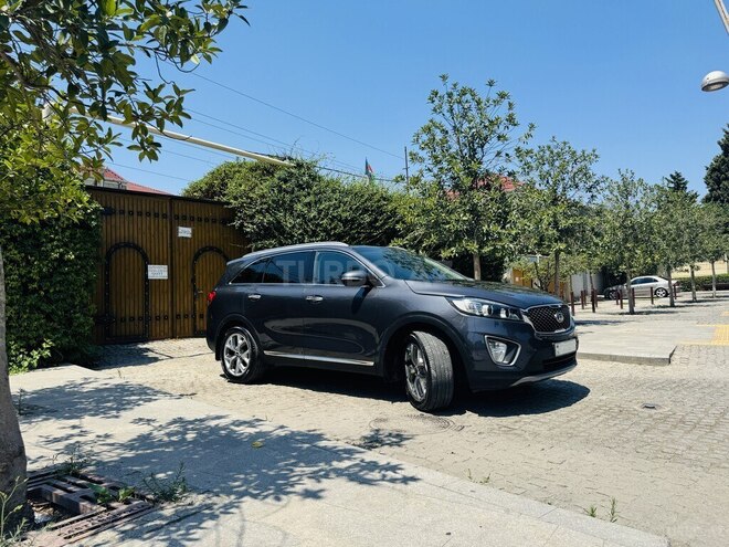 Kia Sorento-4