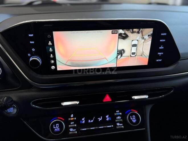 Hyundai Sonata-37