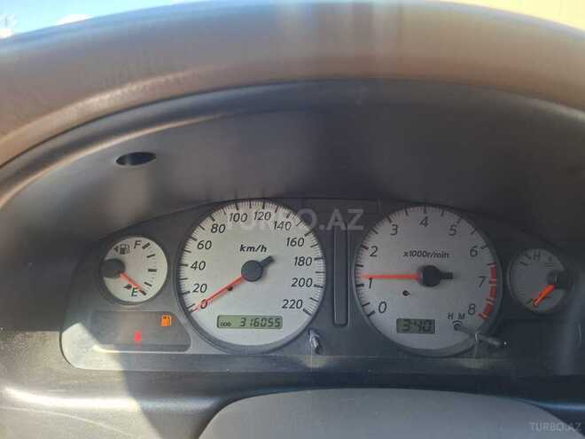 Nissan Sunny-8