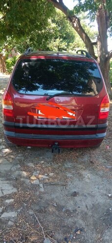 Opel Zafira-2