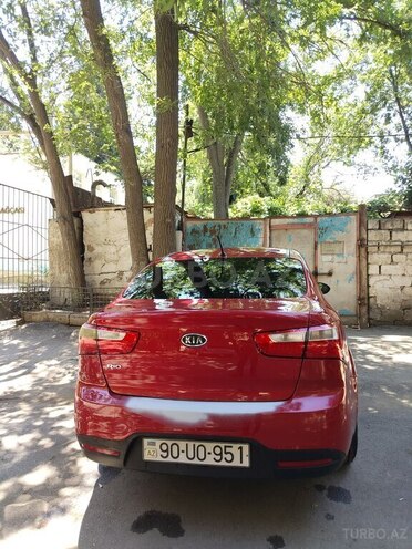 Kia Rio-2