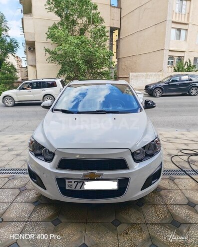 Chevrolet Aveo-1