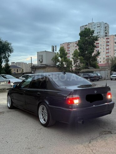 BMW 528-3