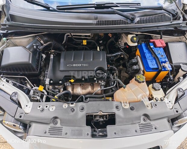 Chevrolet Aveo-7