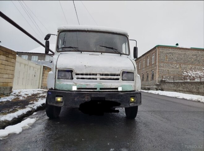 ZIL 5301-1