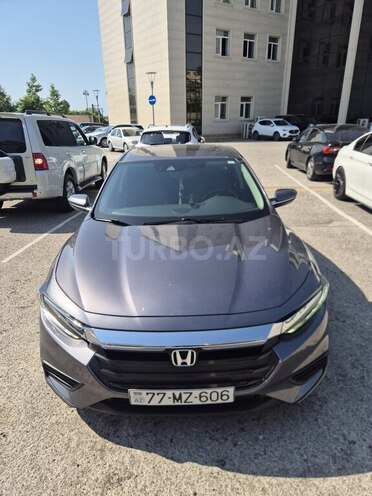 Honda Insight-1