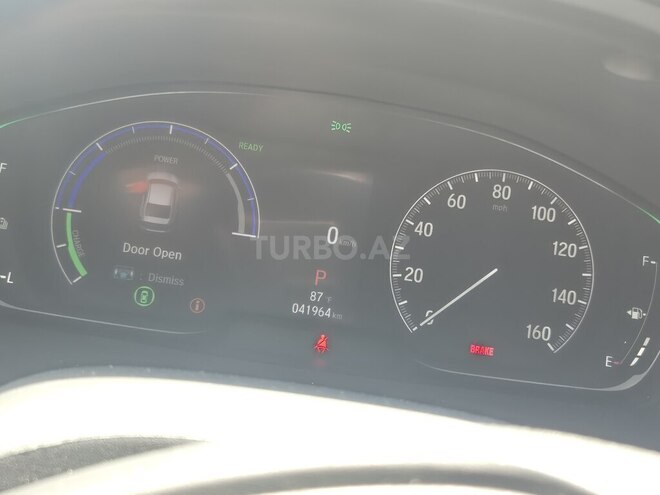 Honda Insight-7