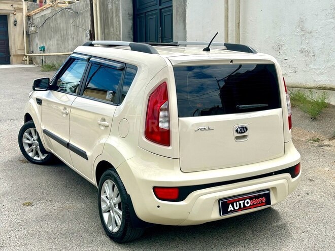 Kia Soul-9