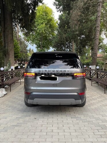 Land Rover Discovery-5