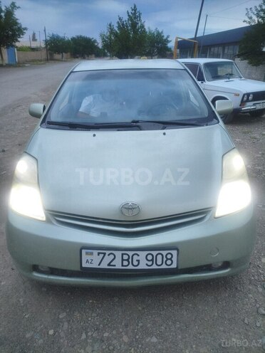 Toyota Prius-1