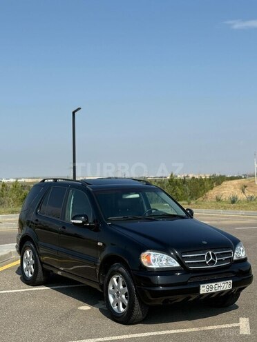Mercedes ML 320-9