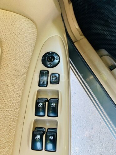 Kia Rio-7
