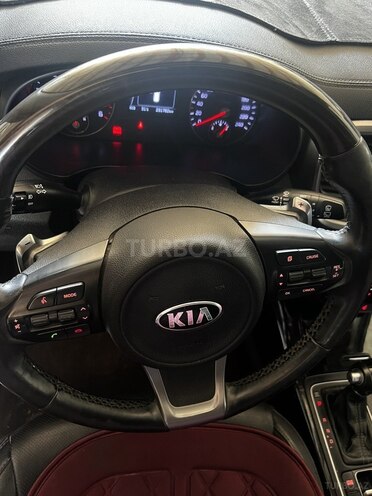Kia Sorento-8