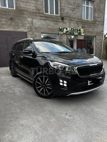 Kia Sorento-1
