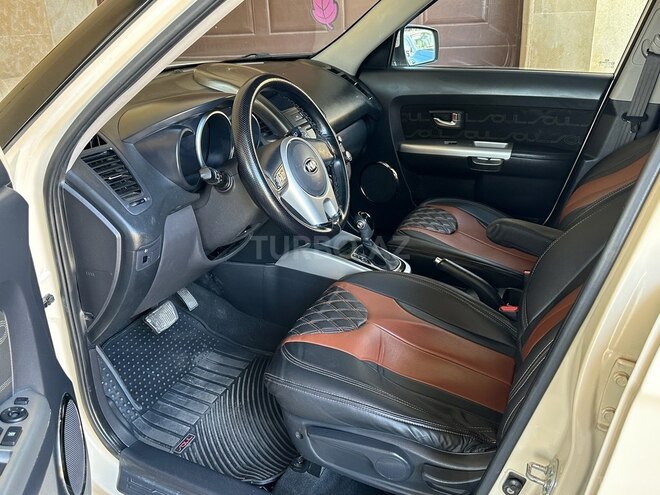 Kia Soul-12