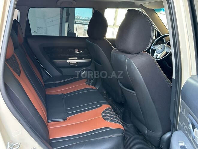 Kia Soul-13