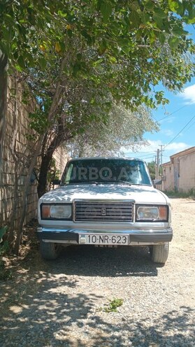 LADA (VAZ) 2107-1