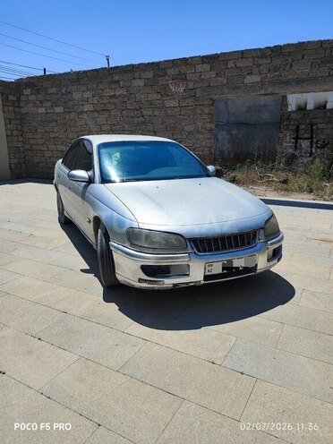Opel Omega-1