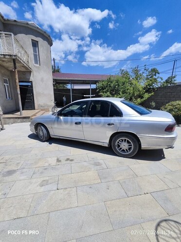 Opel Omega-4