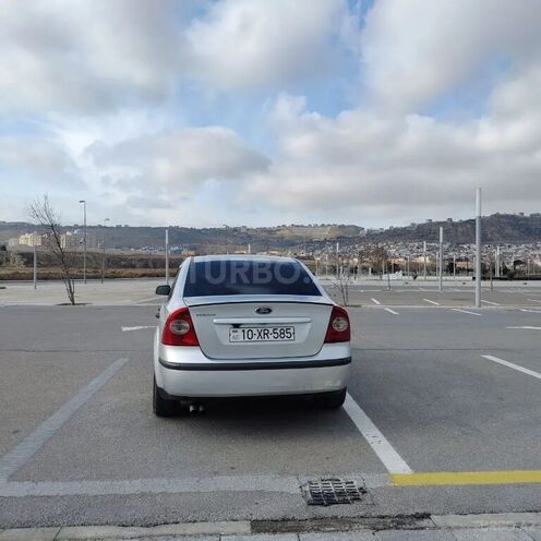 Ford Focus-3