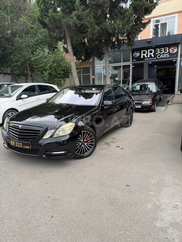 Mercedes E 200-5