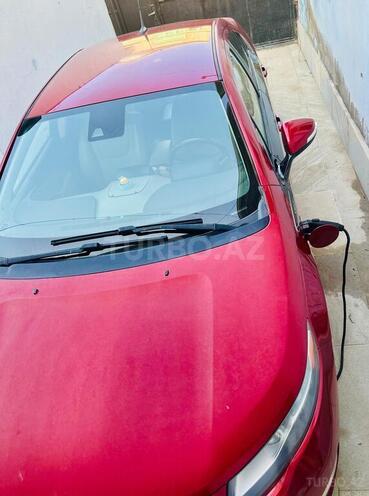 Chevrolet Volt-5