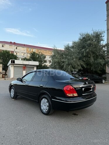 Nissan Sunny-6