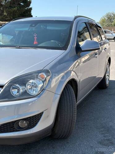 Opel Astra-2